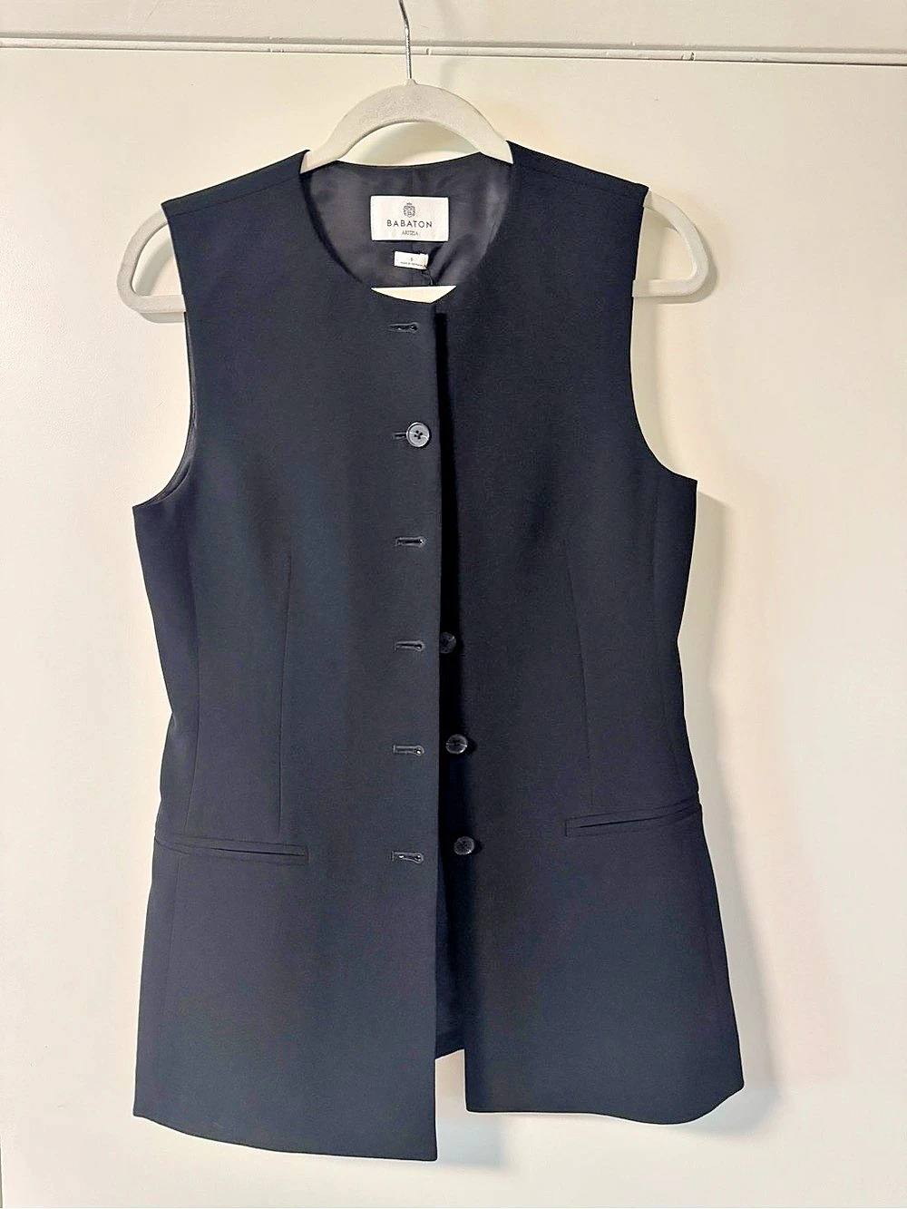 Aritzia Babaton Juris Vest Sleeveless Black Size Small 6